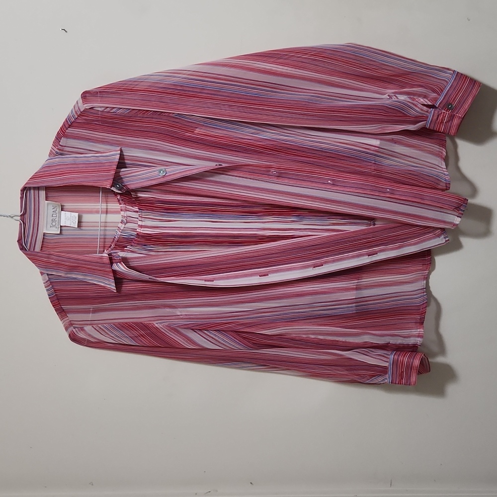 Long sleeve button-down shirt w/ matching attached camisole. Red,white & blue